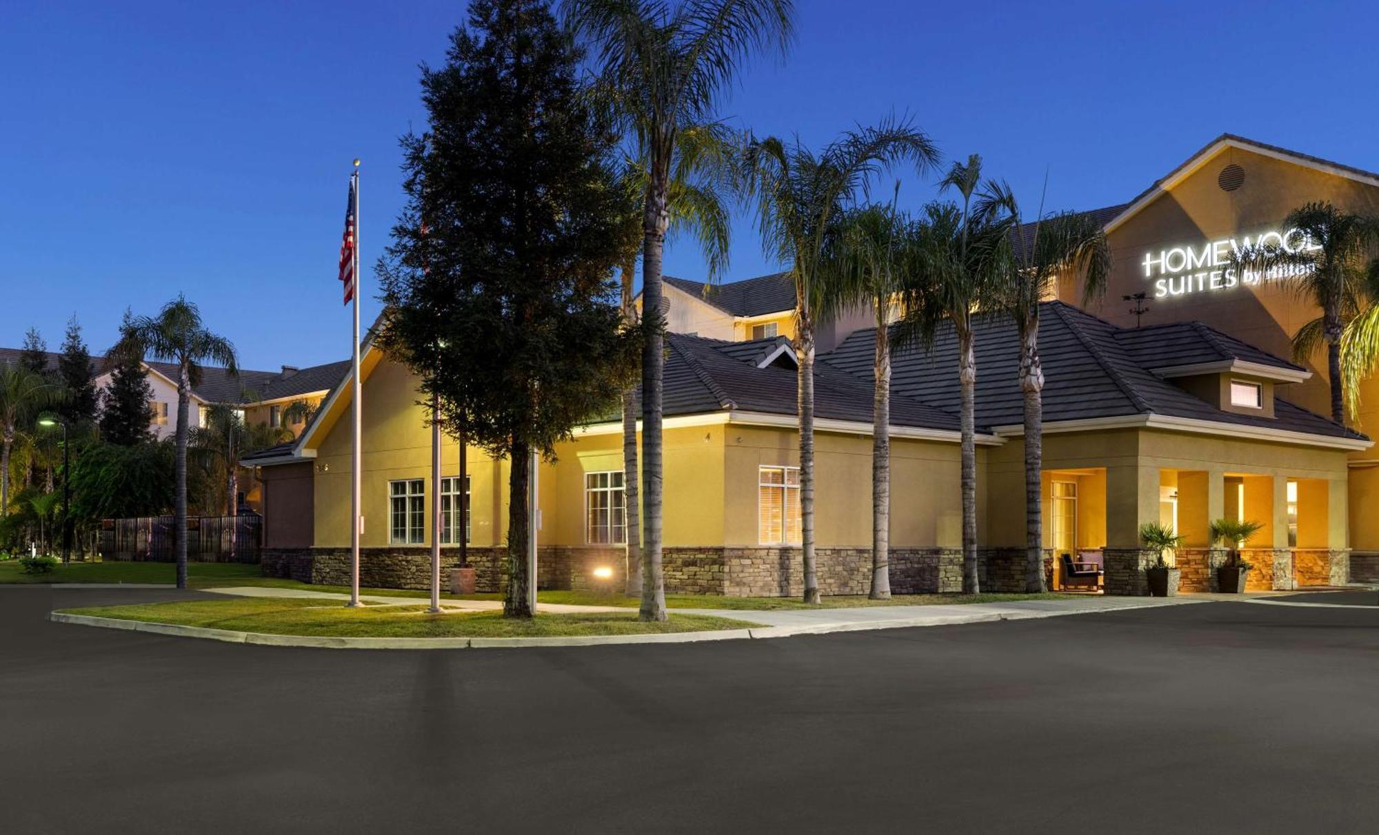Homewood Suites Bakersfield Exterior photo